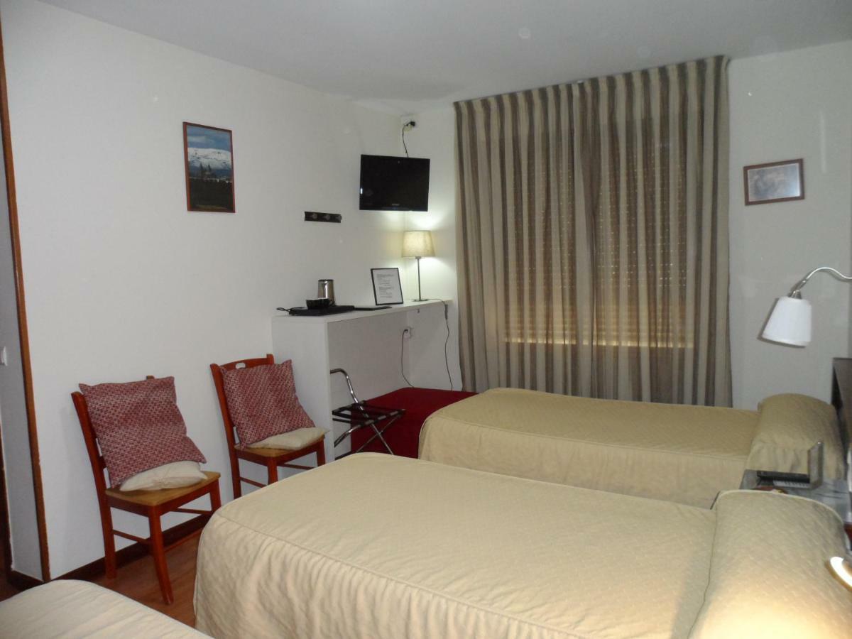 Hostal Coruna Astorga Exteriör bild